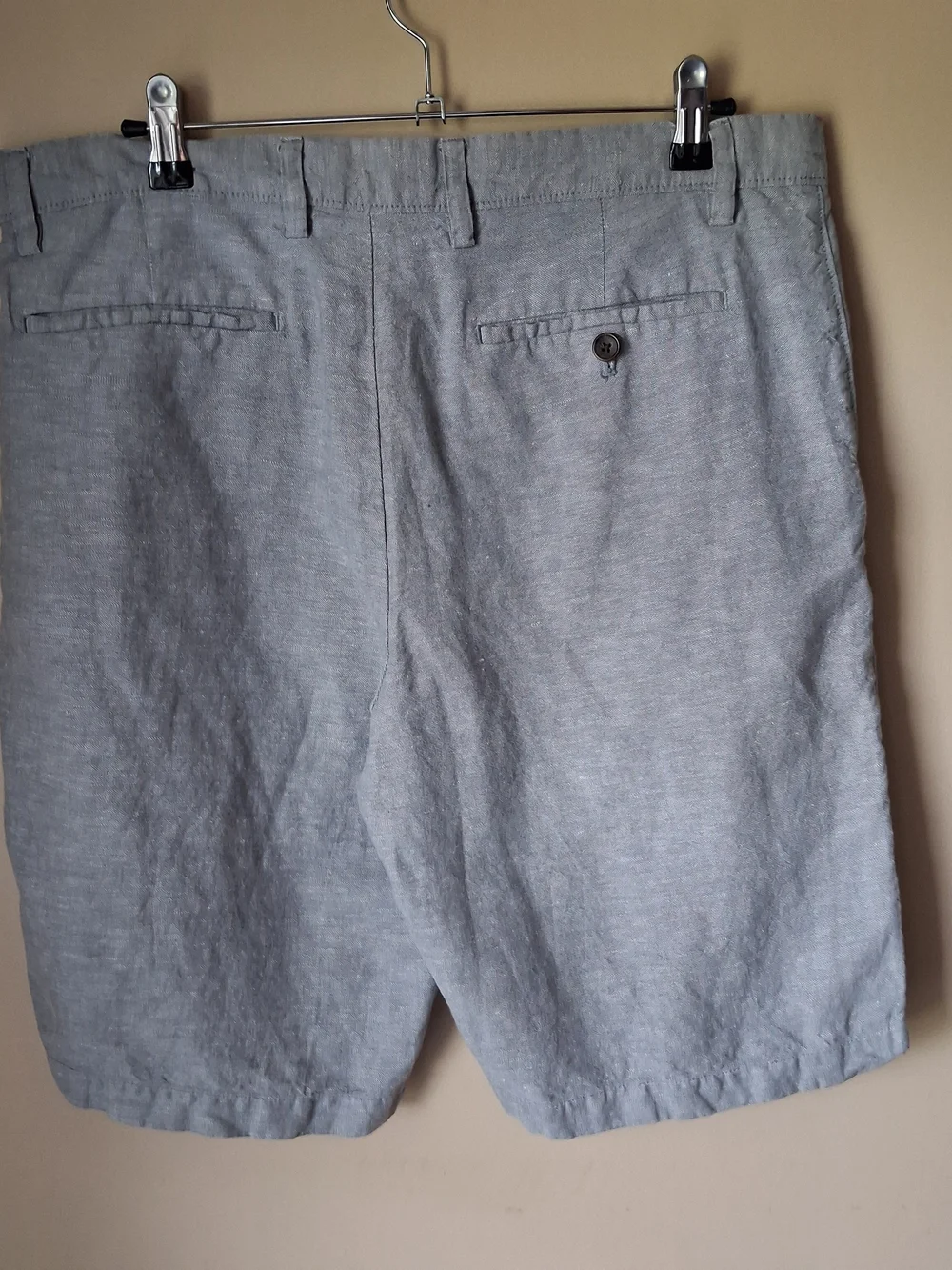 Banana Republic Men' Blue Chambray Shorts; Sz 33